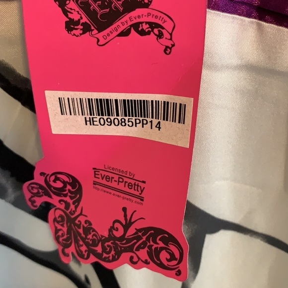 3/$15 - NWT floral gown - Picture 4 of 4